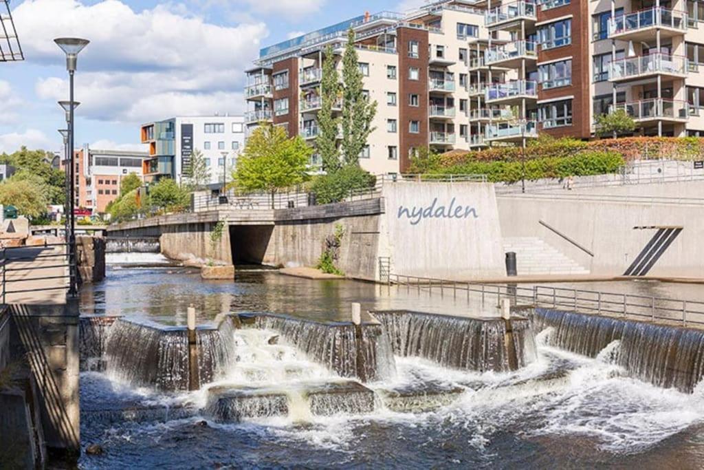 Appartement Nydalen/Storo- Ved T-Banestasjon à Oslo Extérieur photo
