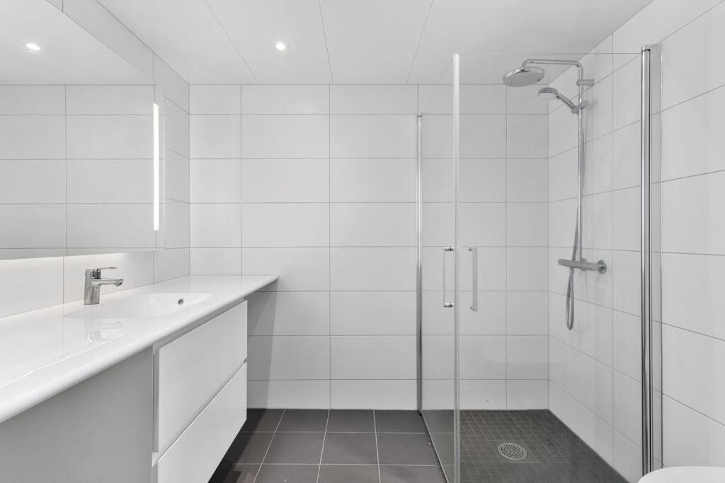 Appartement Nydalen/Storo- Ved T-Banestasjon à Oslo Extérieur photo